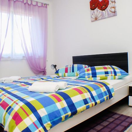 מוטובון Apartman Nona מראה חיצוני תמונה