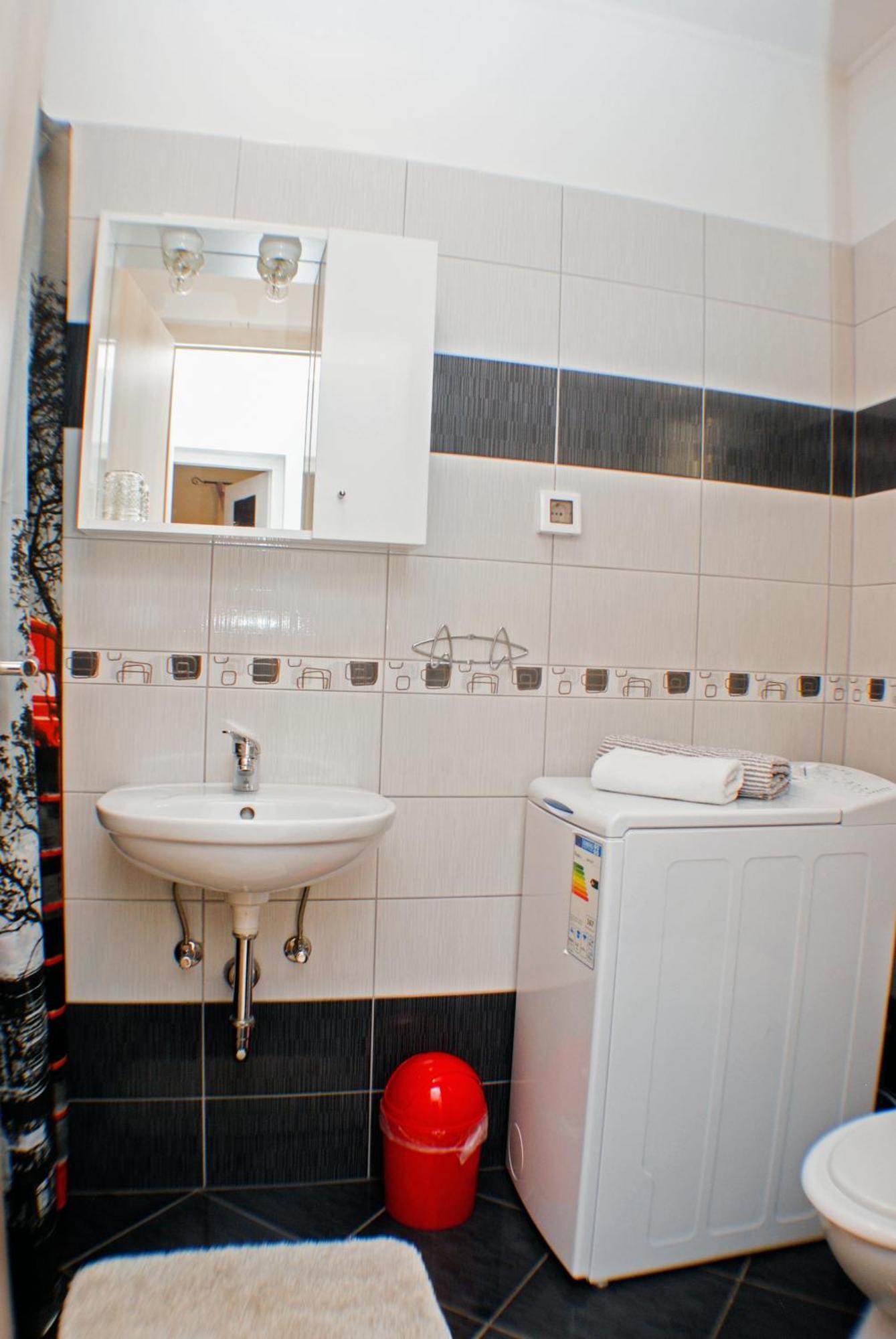מוטובון Apartman Nona מראה חיצוני תמונה